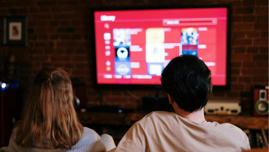 Ontdek de wereld van TV-Technologieën: OLED, QLED, Neo QLED en QNED bij Art Electronics en ontdek welke bij u past.