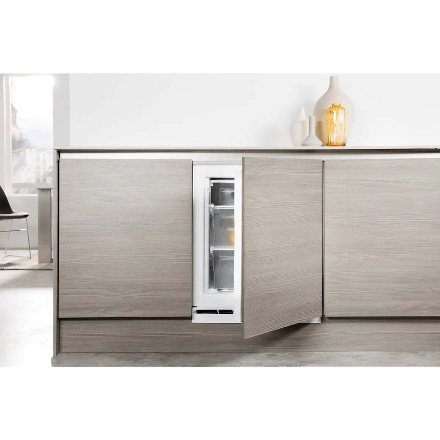 Whirlpool AFB8281 - Inbouw vriezer - No Frost